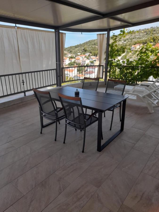 Apartmani Petra Primosten Bagian luar foto