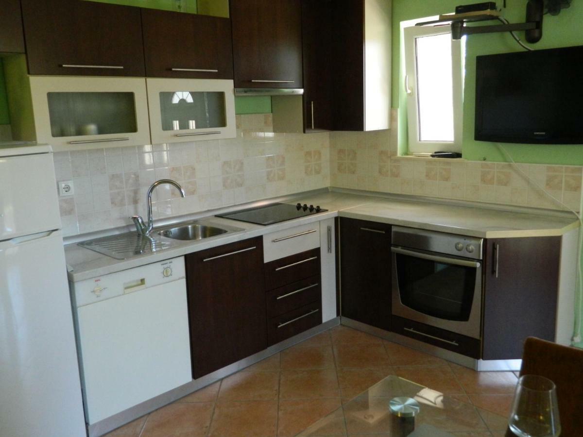 Apartmani Petra Primosten Bagian luar foto